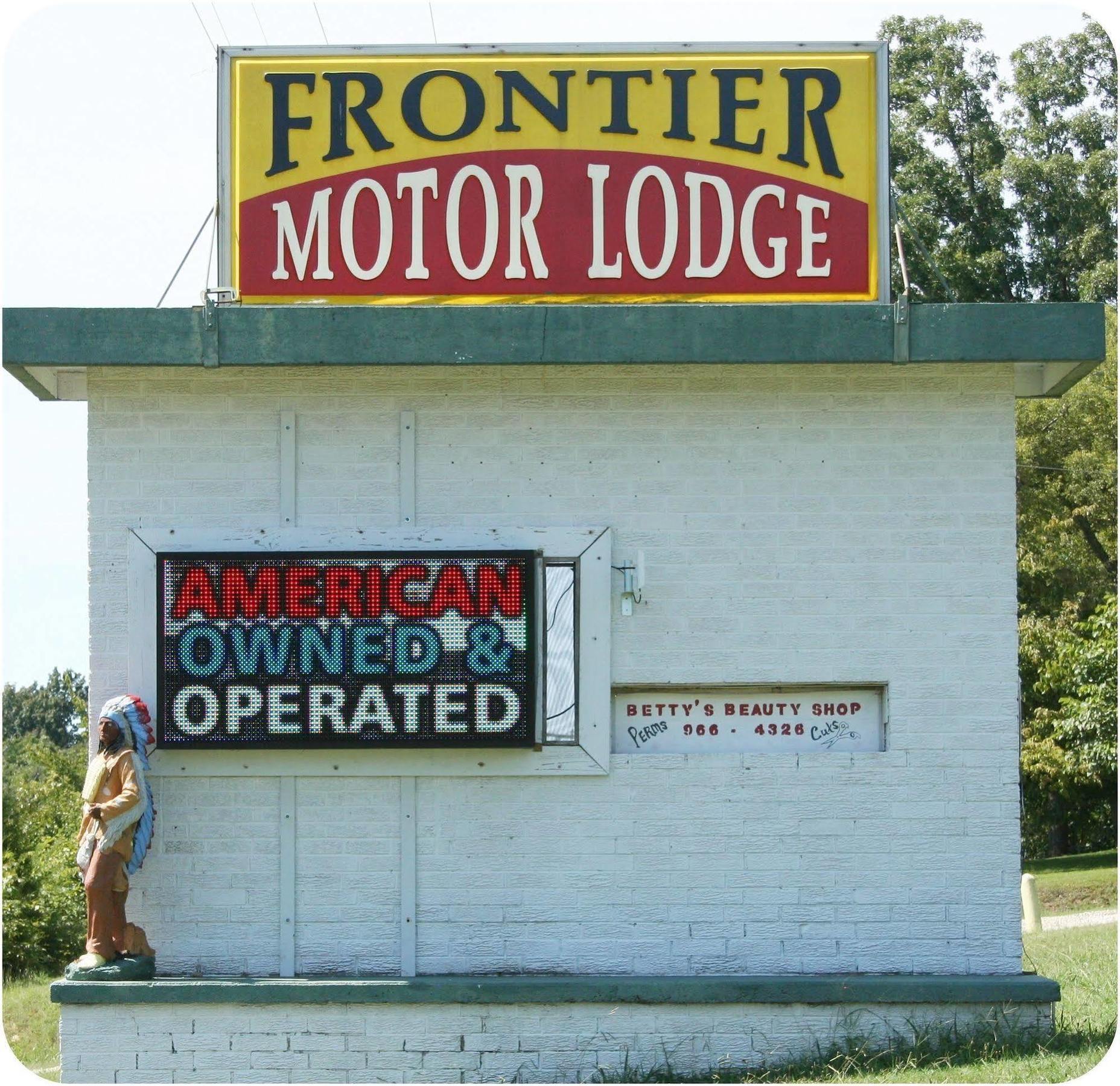 Frontier Motor Lodge Hardy Eksteriør bilde